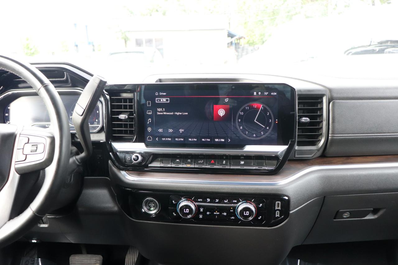 GMC Sierra 1500 4WD Crew Cab 147" SLT 2024