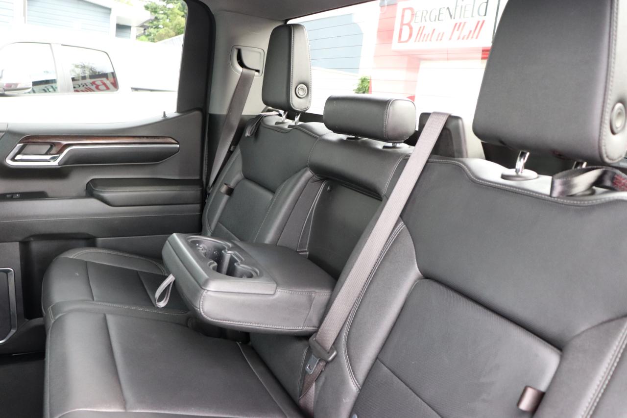 GMC Sierra 1500 4WD Crew Cab 147" SLT 2024