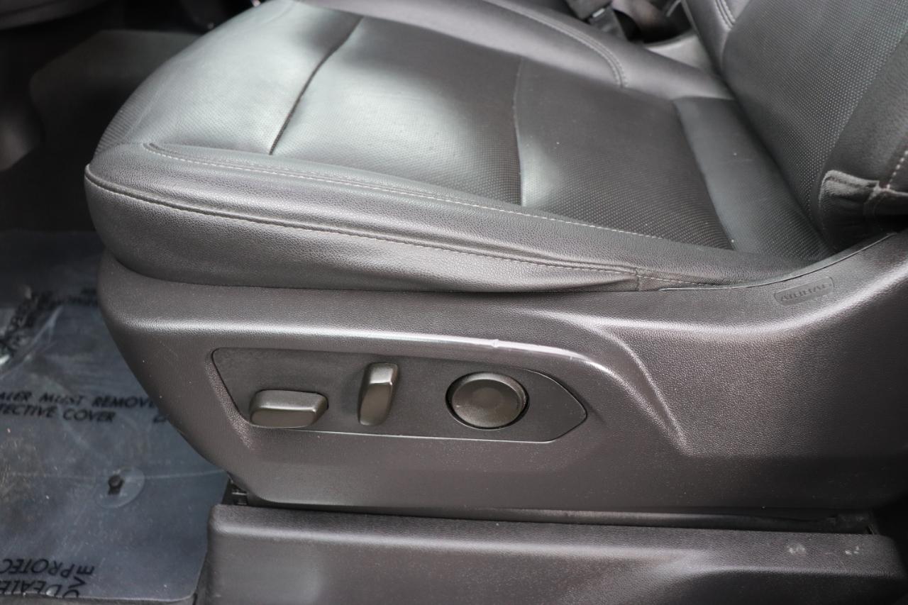 GMC Sierra 1500 4WD Crew Cab 147" SLT 2024