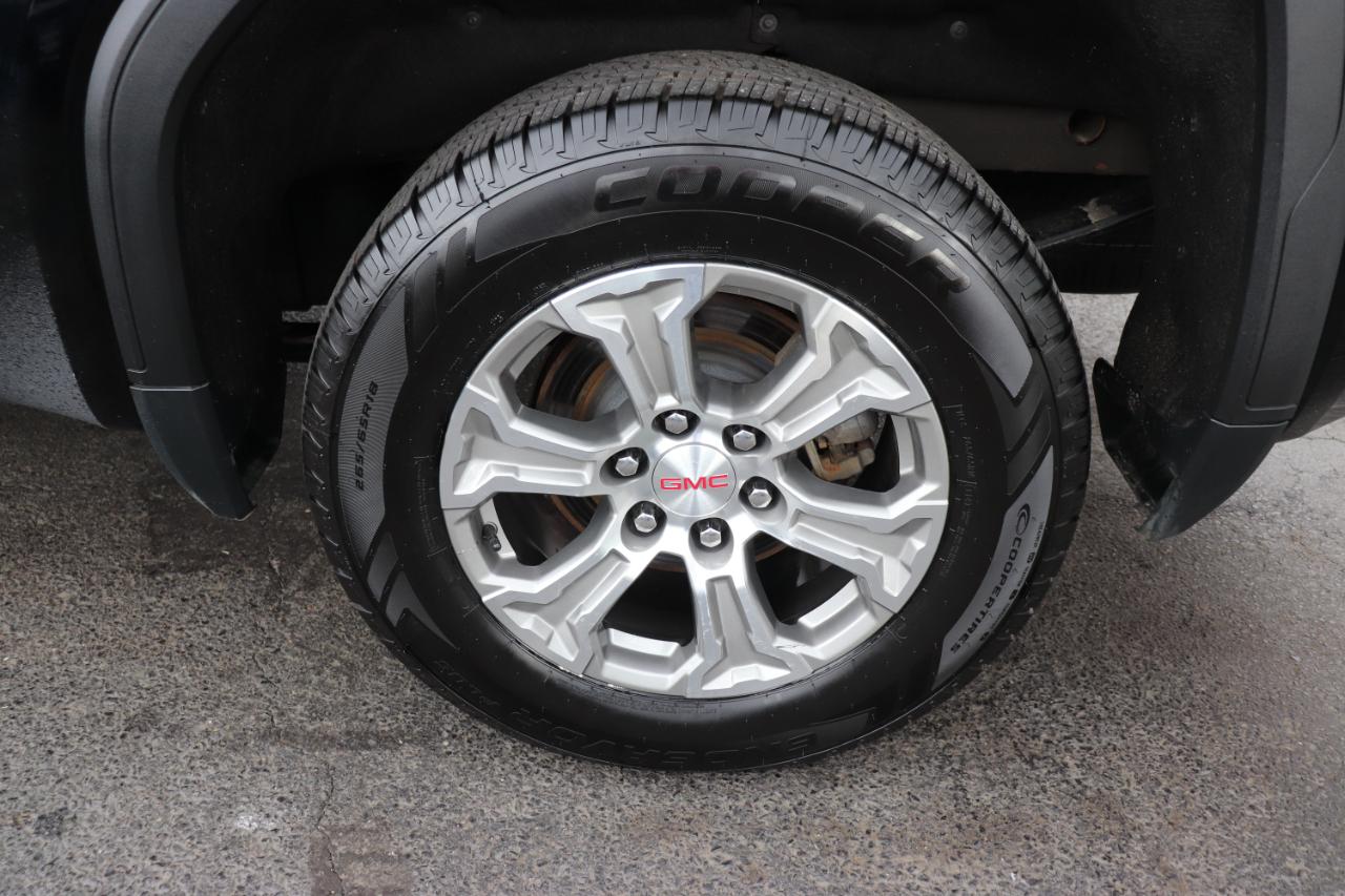 GMC Sierra 1500 4WD Crew Cab 147" SLT 2024