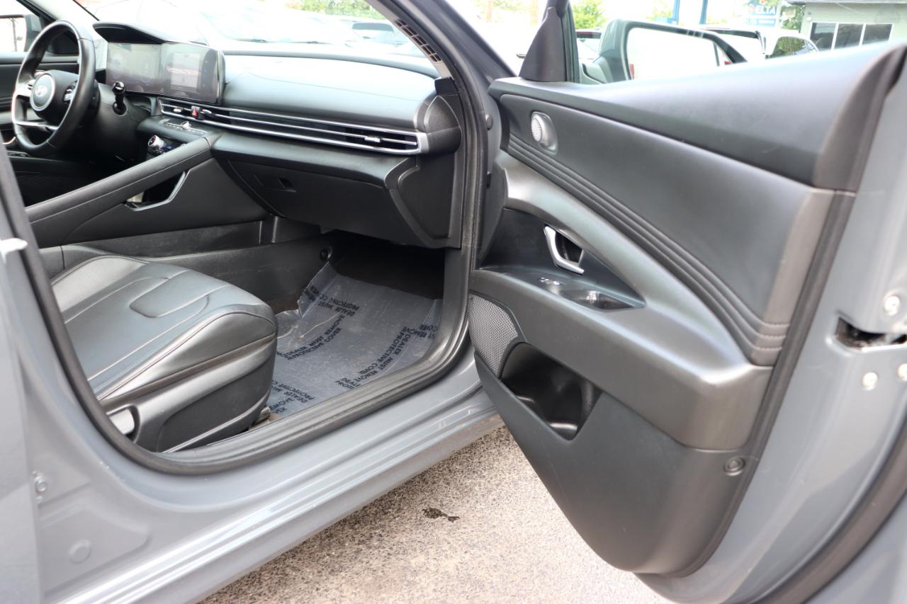Hyundai Elantra Limited IVT 2025