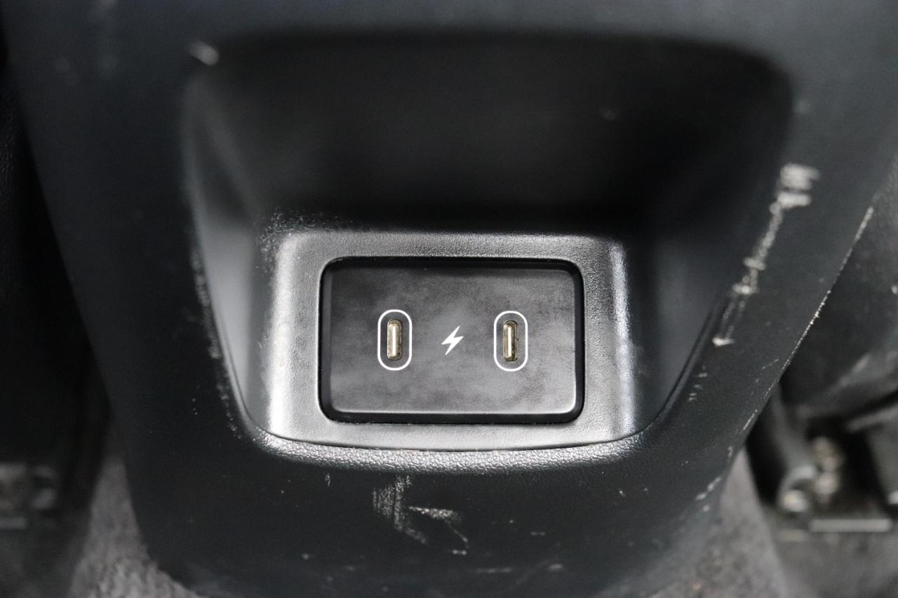 Hyundai Elantra Limited IVT 2025