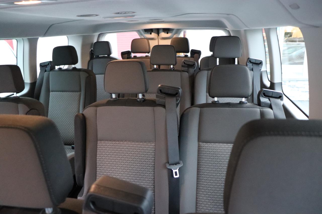 Ford Transit Passenger Wagon T-350 148" Low Roof XLT RWD 2026