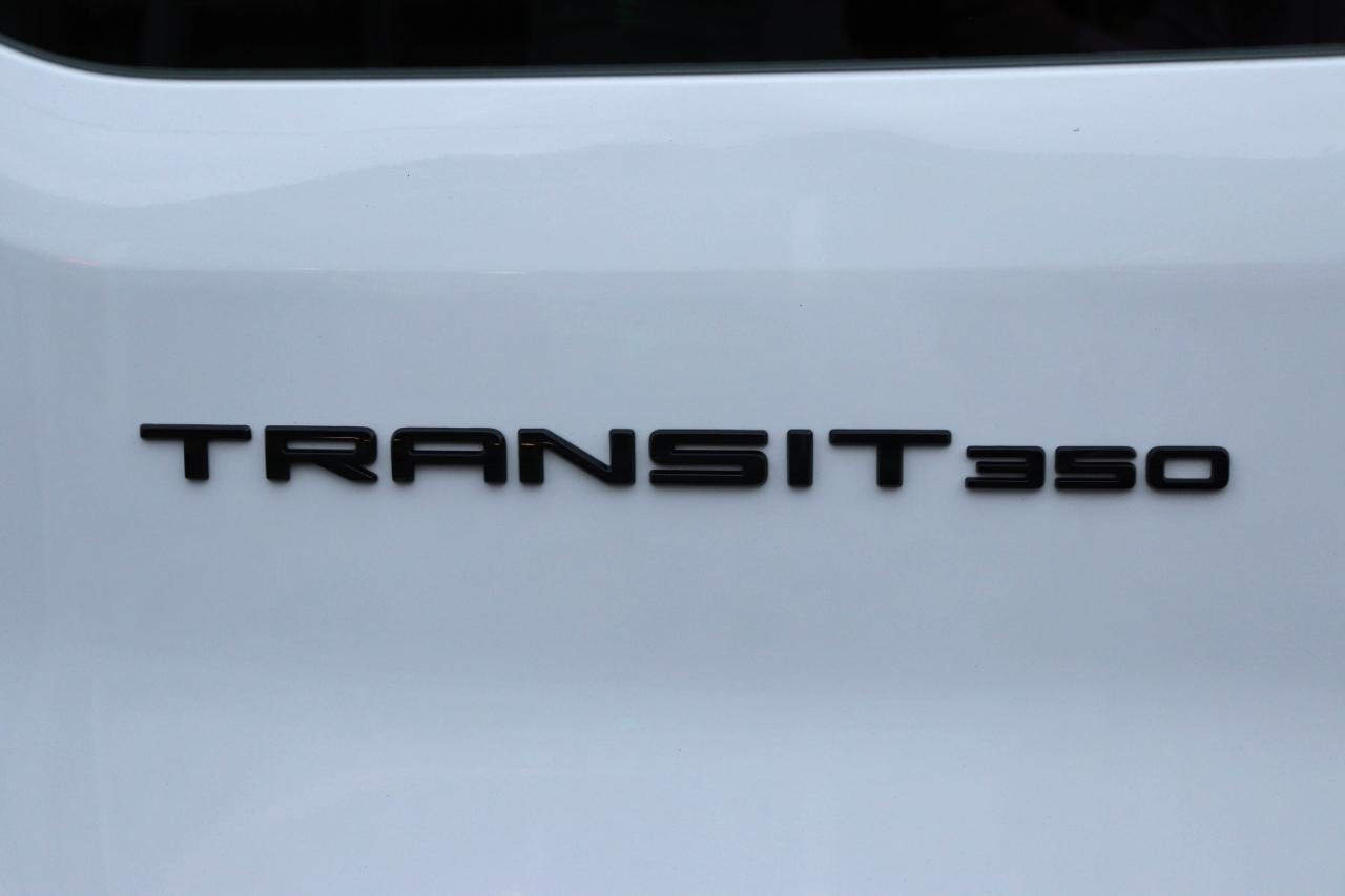 Ford Transit Passenger Wagon T-350 148" Low Roof XLT RWD 2026
