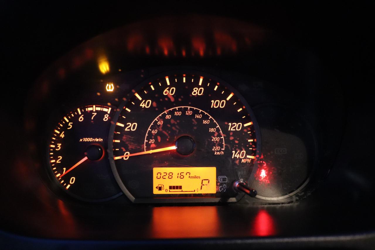 Mitsubishi Mirage ES CVT 2024