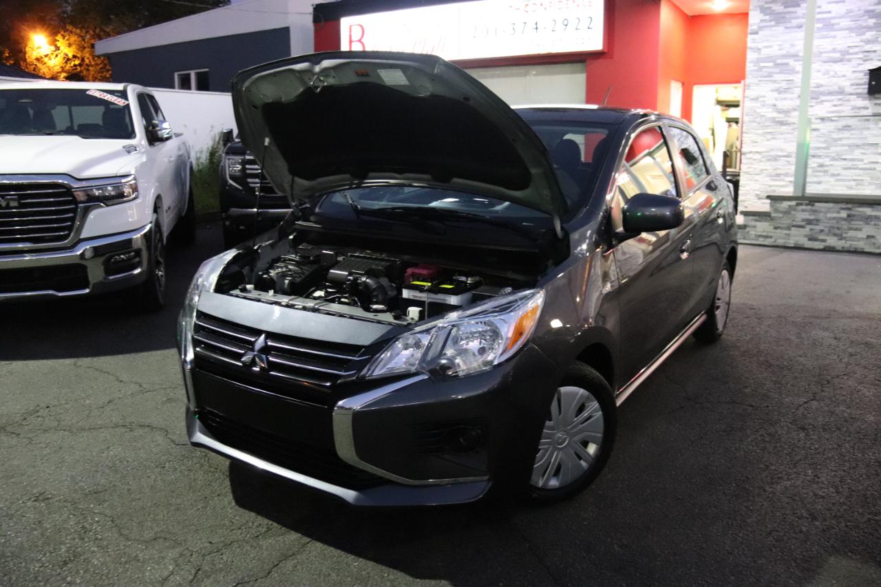Mitsubishi Mirage ES CVT 2024