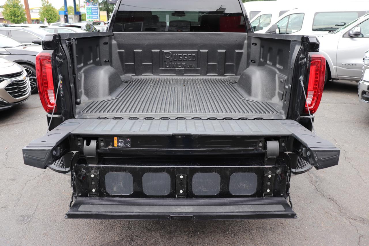 GMC Sierra 1500 4WD Crew Cab 147" SLT 2025