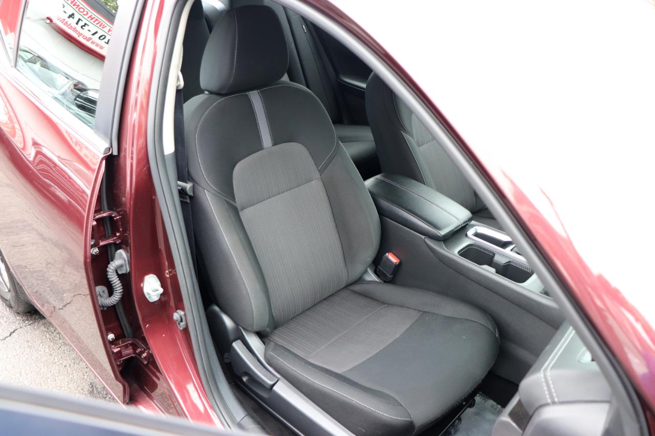Nissan Sentra SV CVT 2025