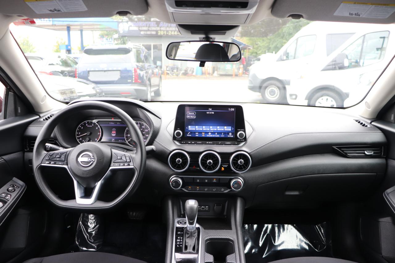 Nissan Sentra SV CVT 2025