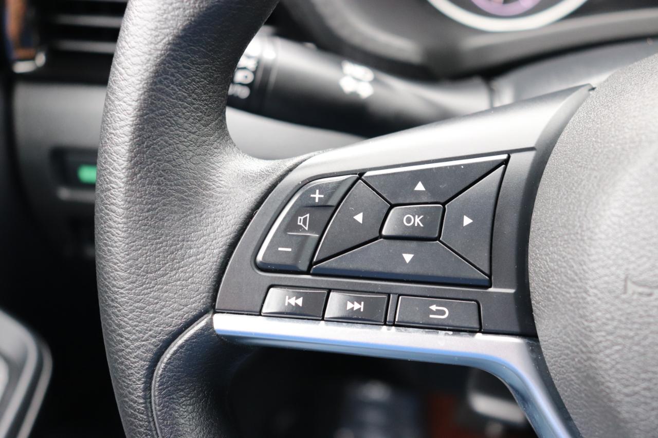 Nissan Sentra SV CVT 2025