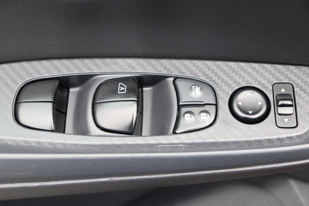 Nissan Sentra SV CVT 2025