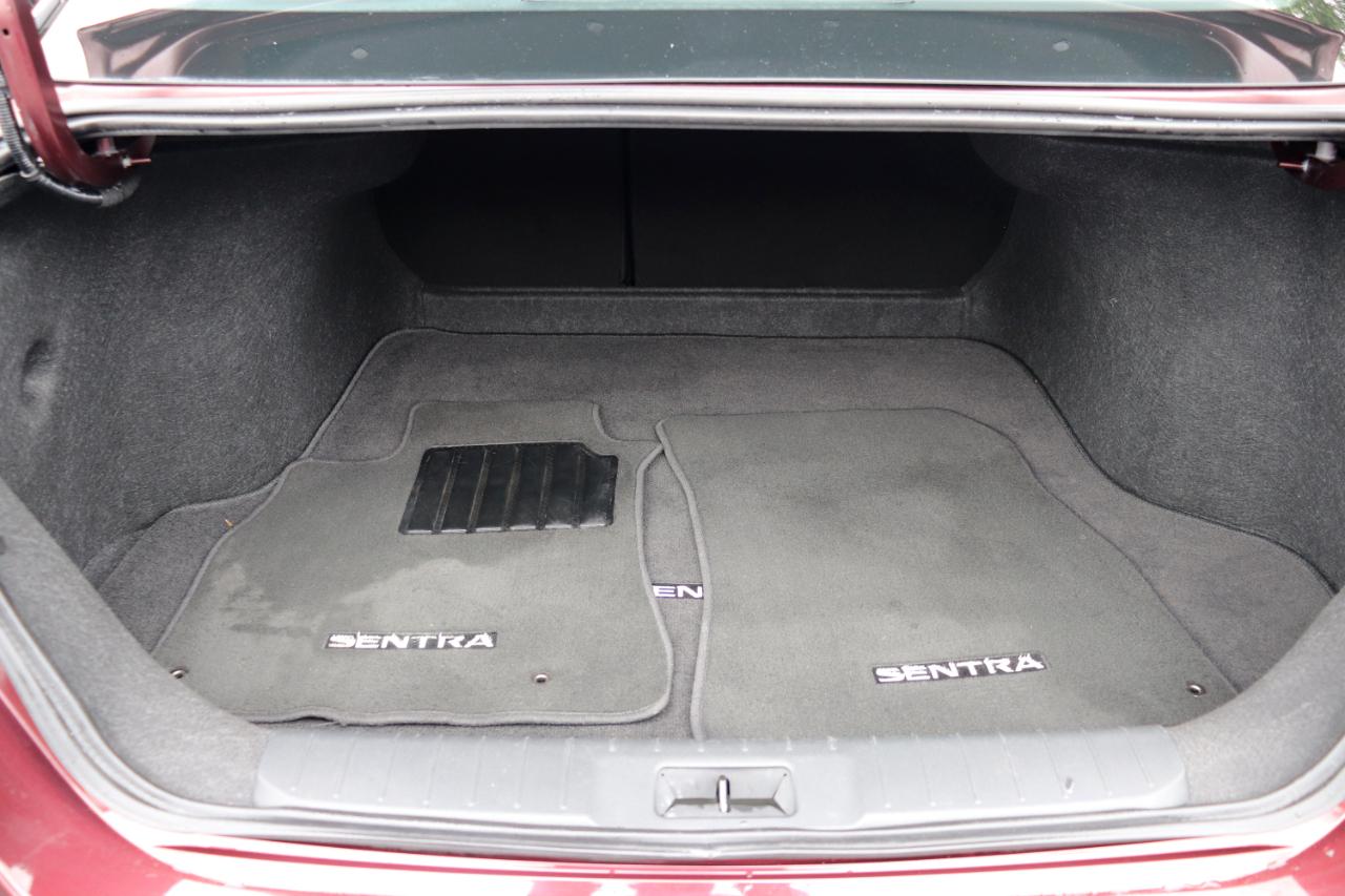 Nissan Sentra SV CVT 2025