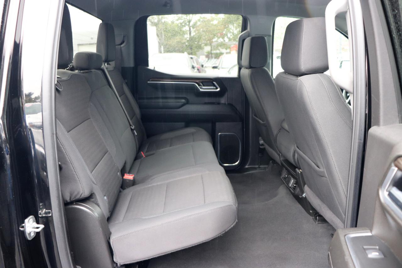 Chevrolet Silverado 1500 4WD Crew Cab 147" LT w/1LT 2025