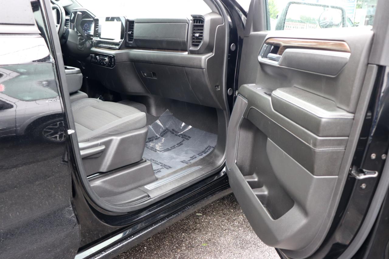 Chevrolet Silverado 1500 4WD Crew Cab 147" LT w/1LT 2025