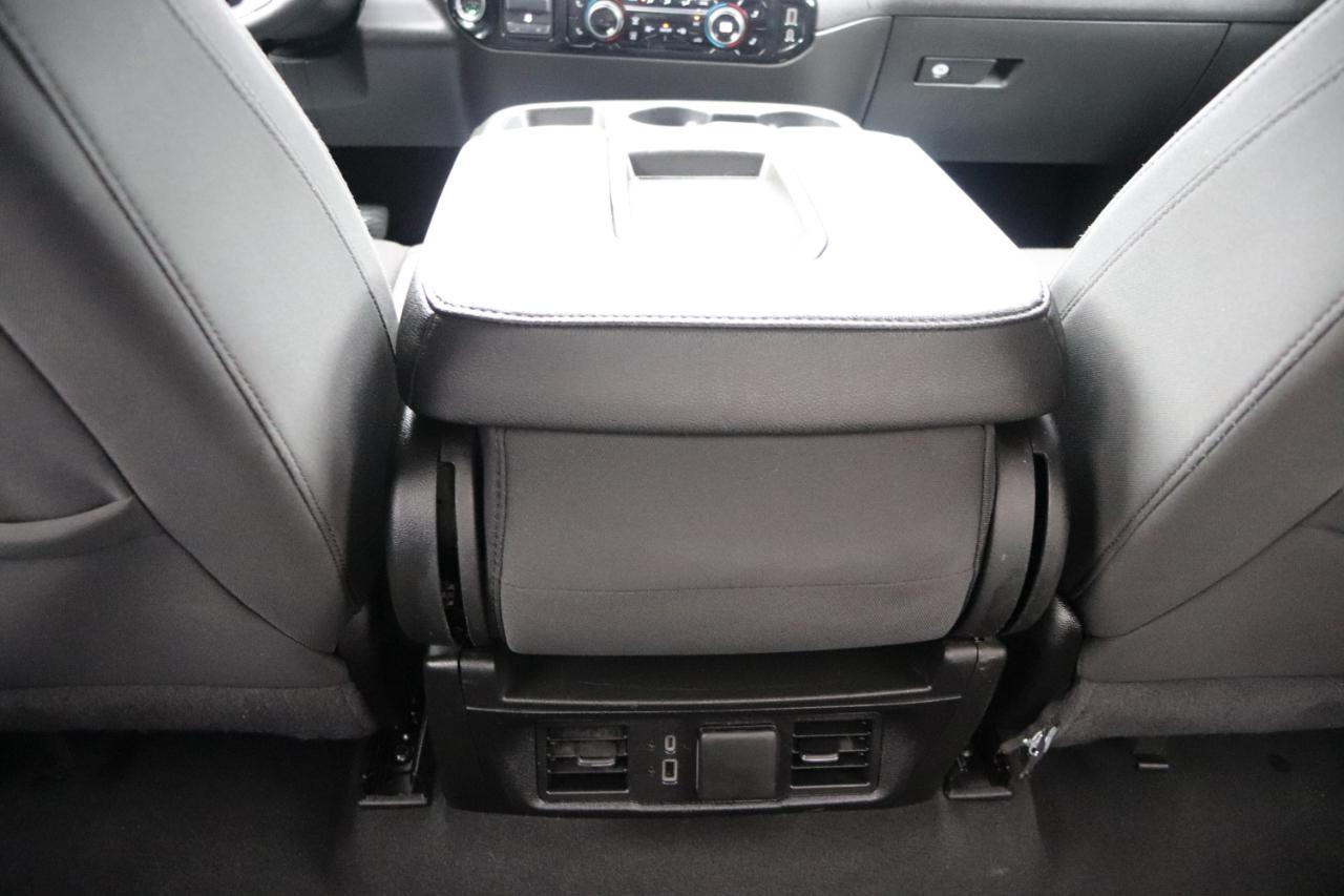 Chevrolet Silverado 1500 4WD Crew Cab 147" LT w/1LT 2025