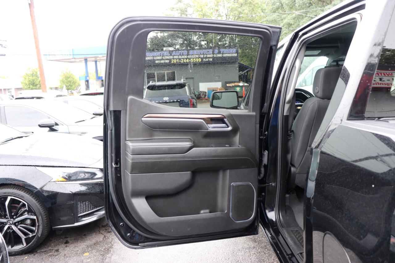 Chevrolet Silverado 1500 4WD Crew Cab 147" LT w/1LT 2025