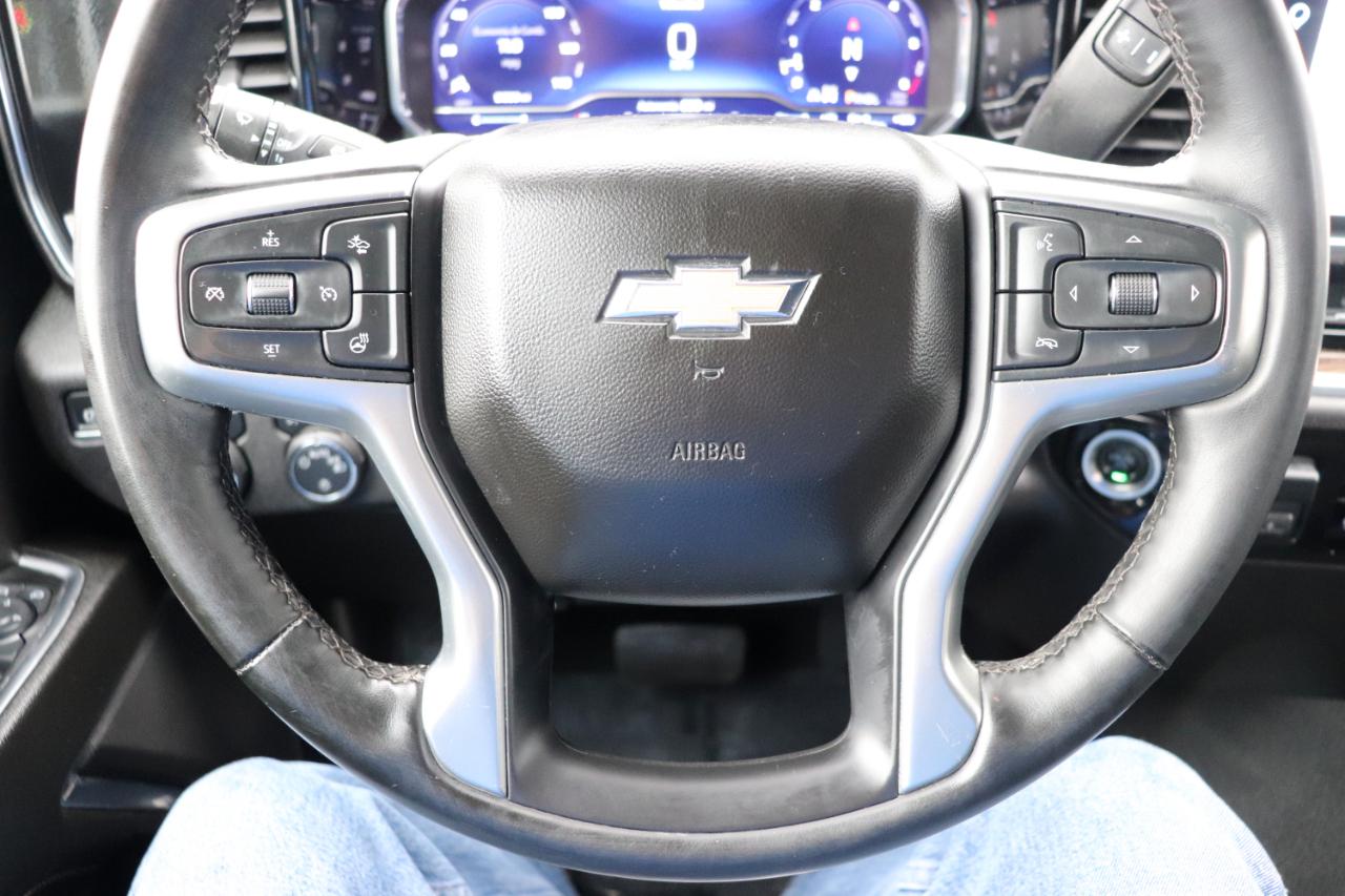 Chevrolet Silverado 1500 4WD Crew Cab 147" LT w/1LT 2025