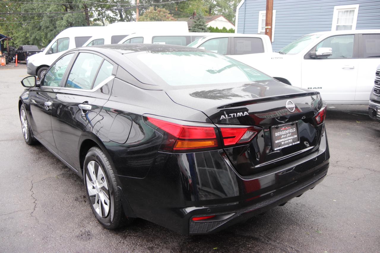 Nissan Altima 2.5 S Sedan 2024
