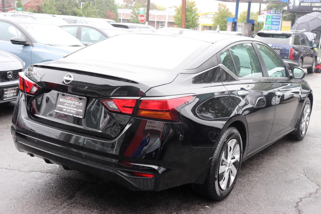 Nissan Altima 2.5 S Sedan 2024