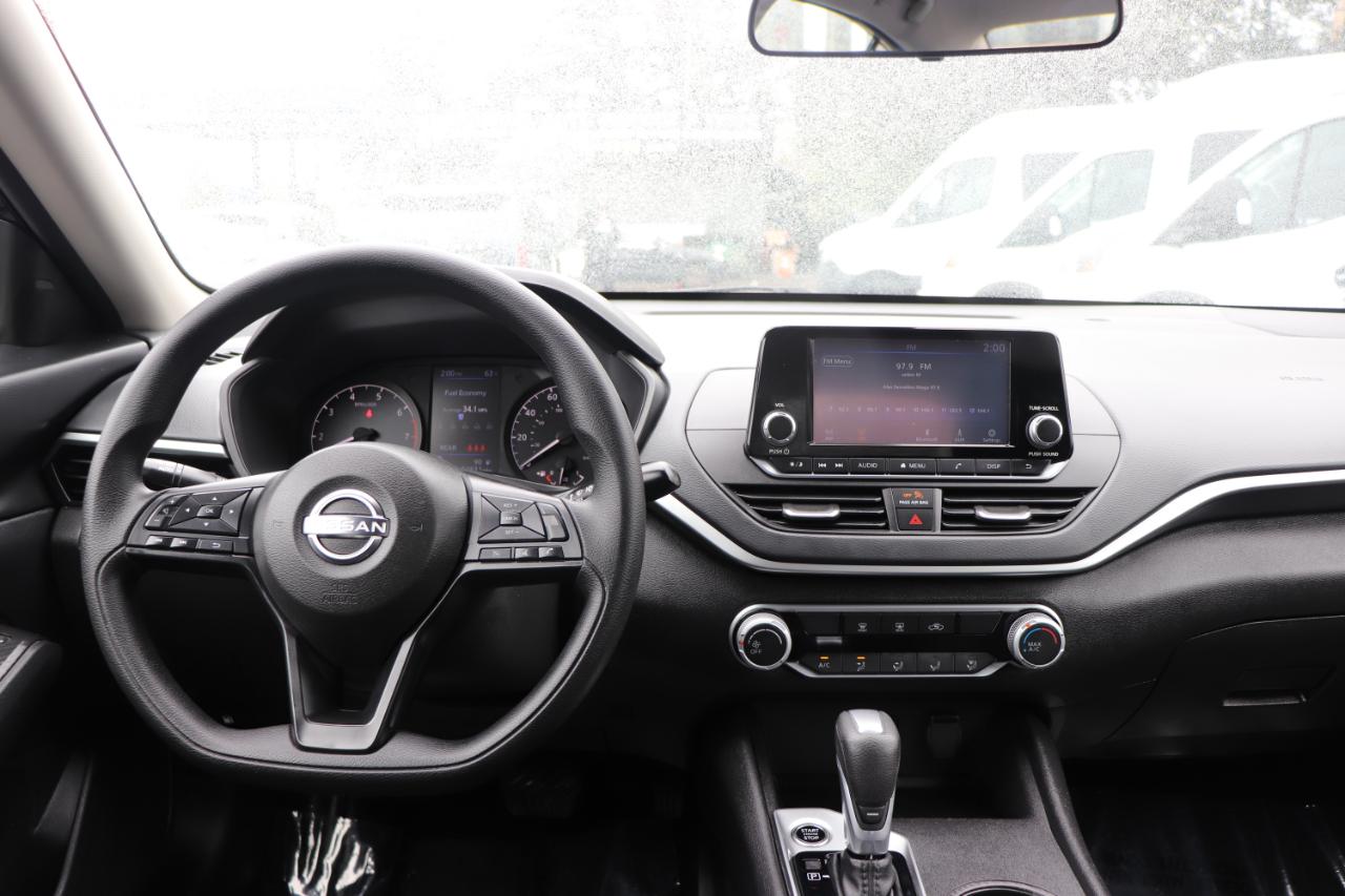 Nissan Altima 2.5 S Sedan 2024