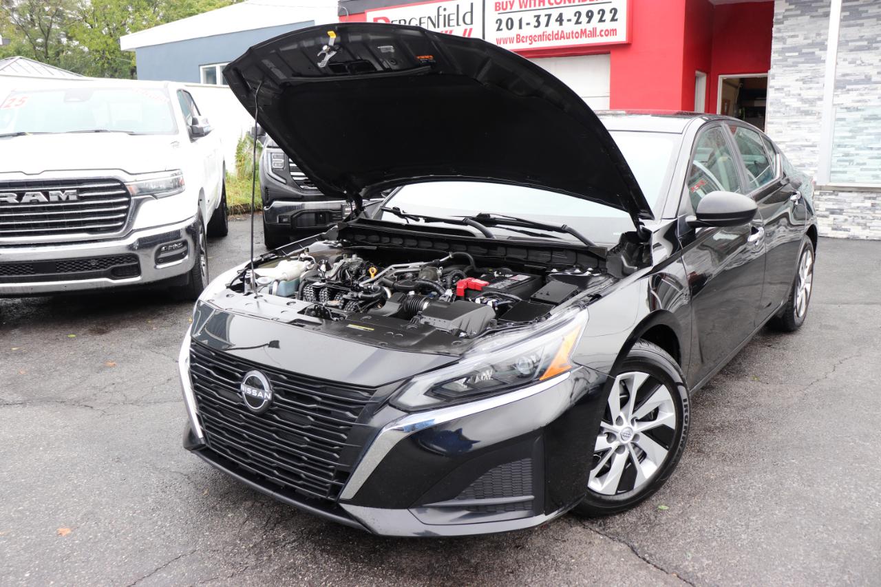 Nissan Altima 2.5 S Sedan 2024