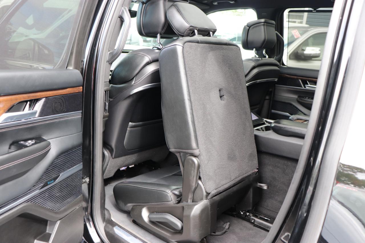 Jeep Grand Wagoneer L 4x4 2024