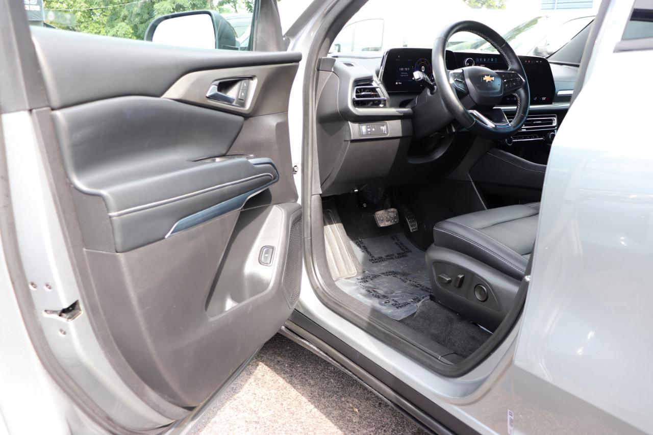 Chevrolet Traverse FWD 4dr LT w/1LT 2025