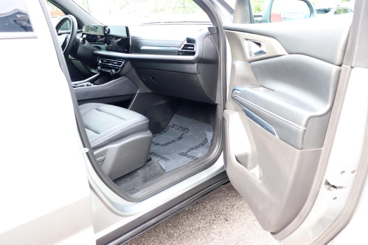 Chevrolet Traverse FWD 4dr LT w/1LT 2025