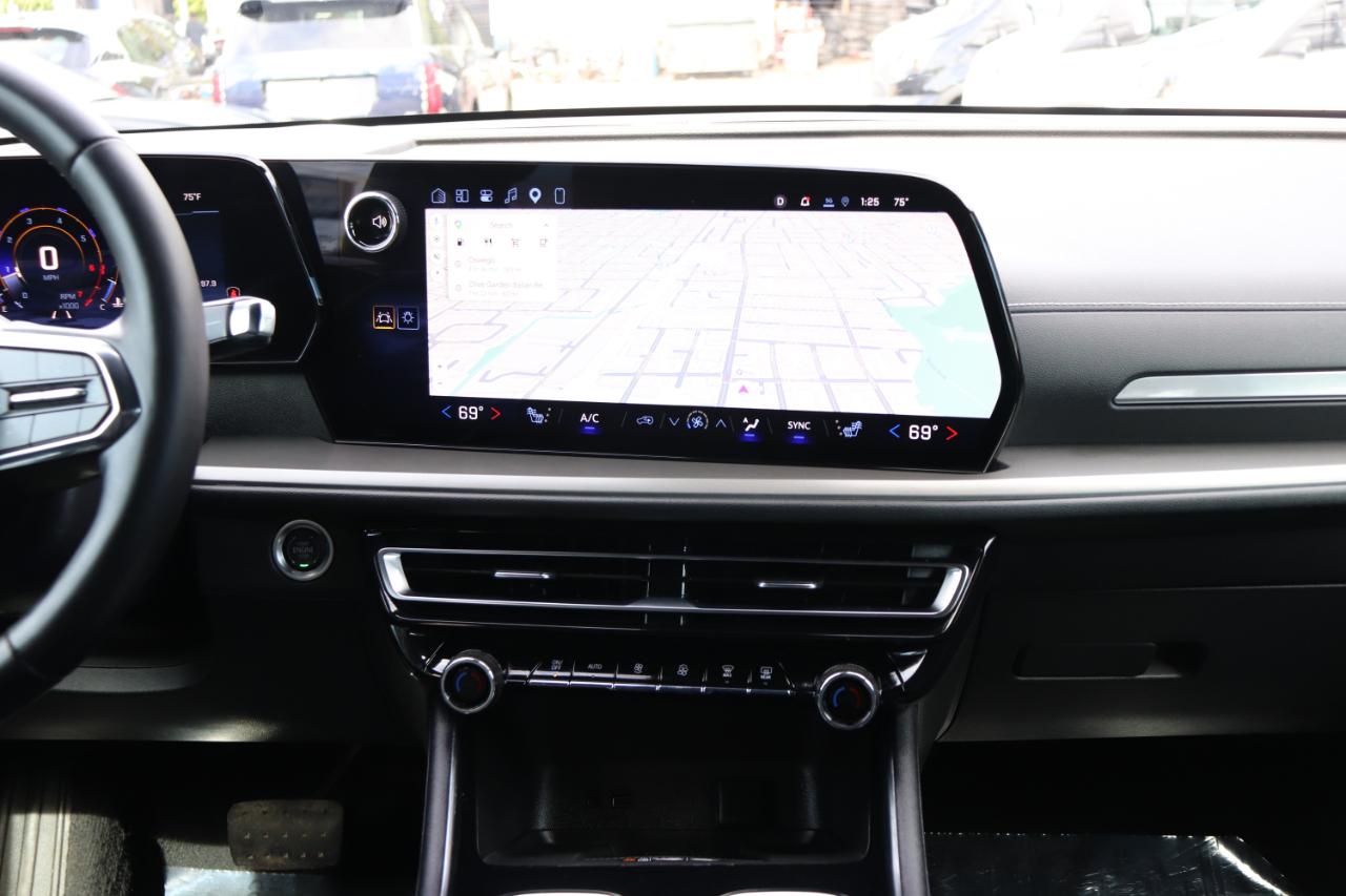 Chevrolet Traverse FWD 4dr LT w/1LT 2025