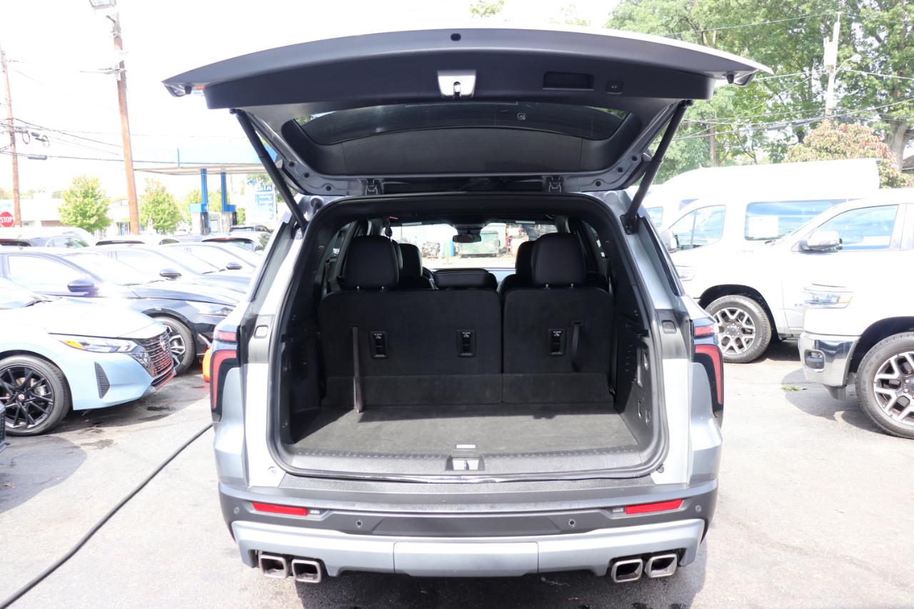 Chevrolet Traverse FWD 4dr LT w/1LT 2025