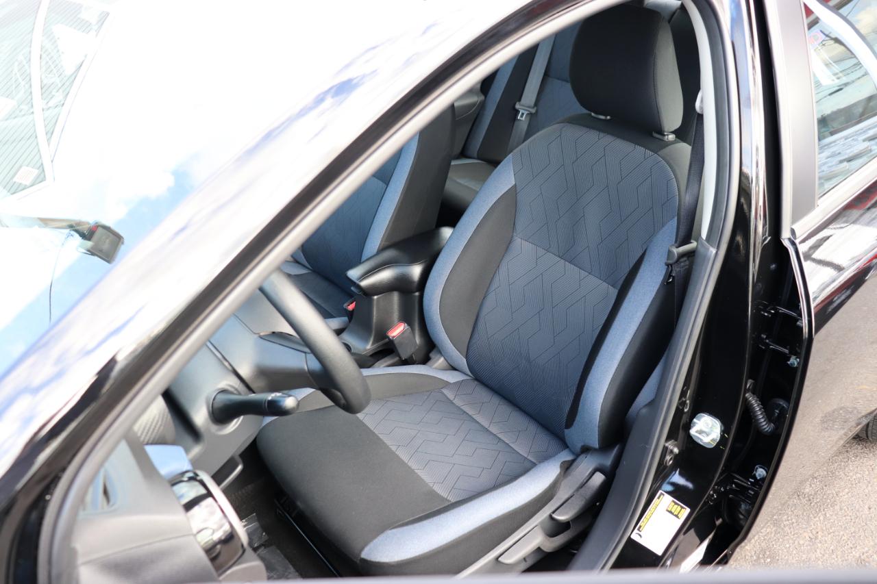 Nissan Versa SV CVT 2025