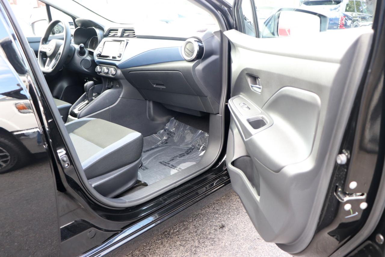 Nissan Versa SV CVT 2025