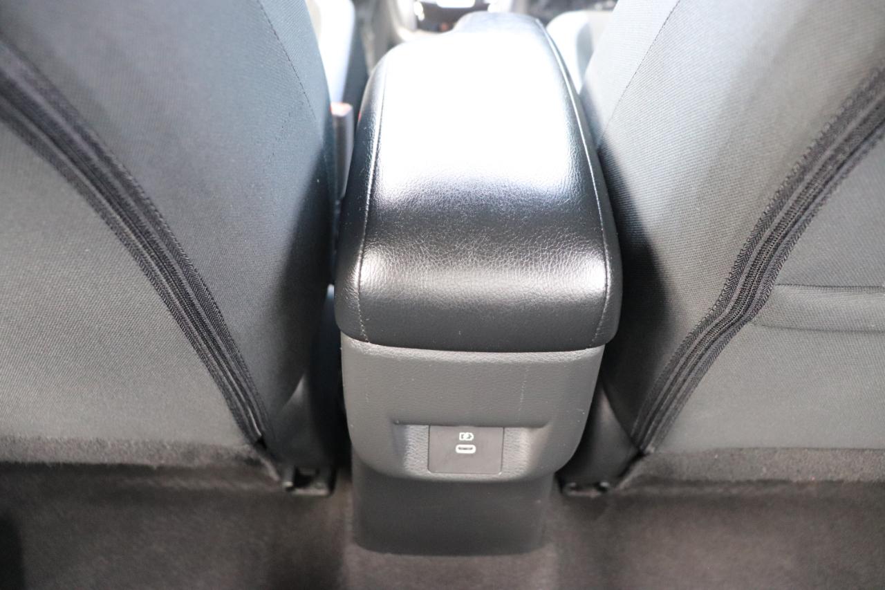 Nissan Versa SV CVT 2025