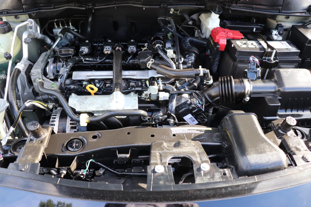 Nissan Versa SV CVT 2025