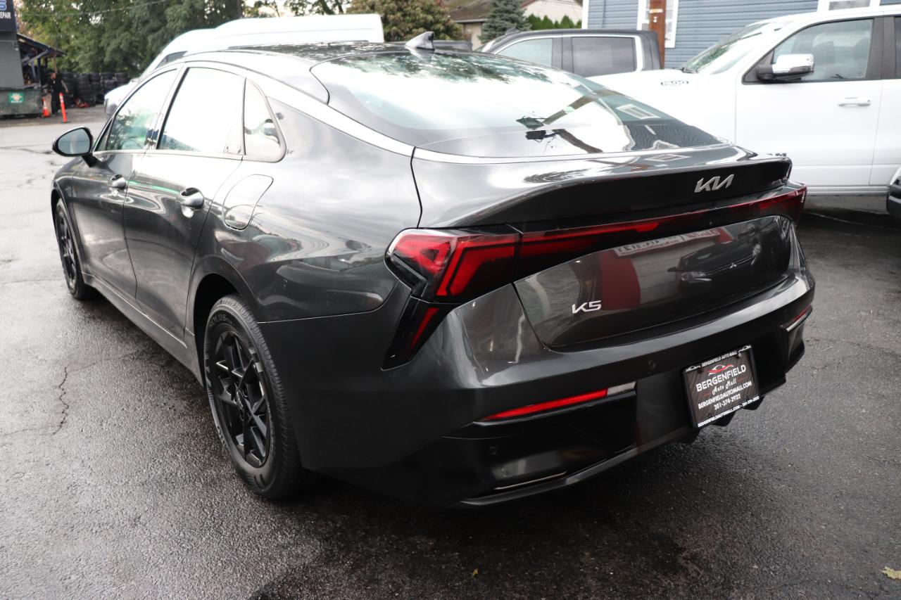Kia K5 LXS Auto FWD 2026