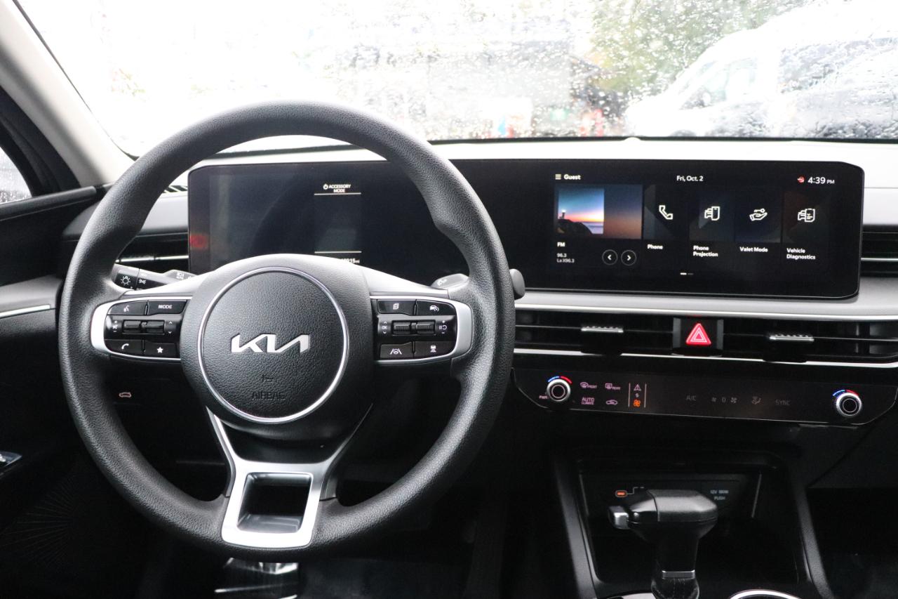 Kia K5 LXS Auto FWD 2026
