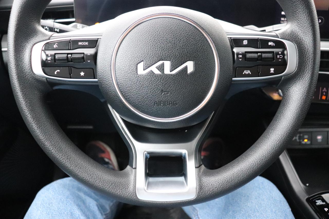 Kia K5 LXS Auto FWD 2026