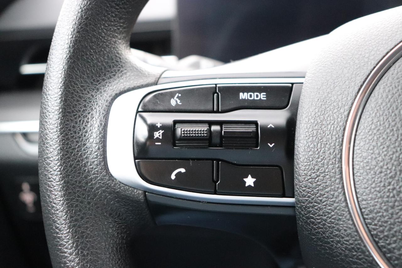 Kia K5 LXS Auto FWD 2026