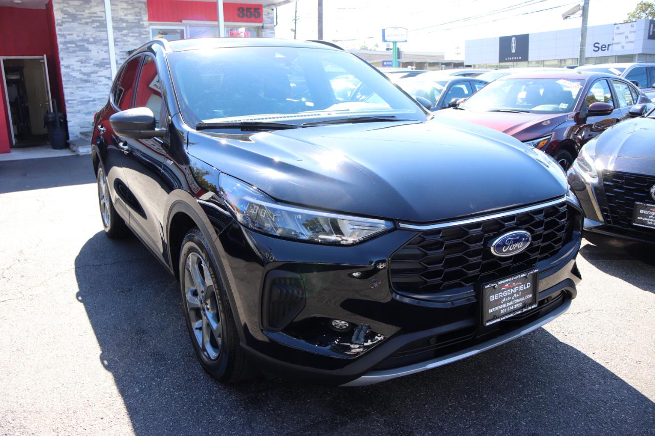 Ford Escape ST-Line FWD 2025