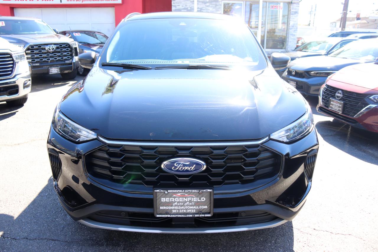 Ford Escape ST-Line FWD 2025