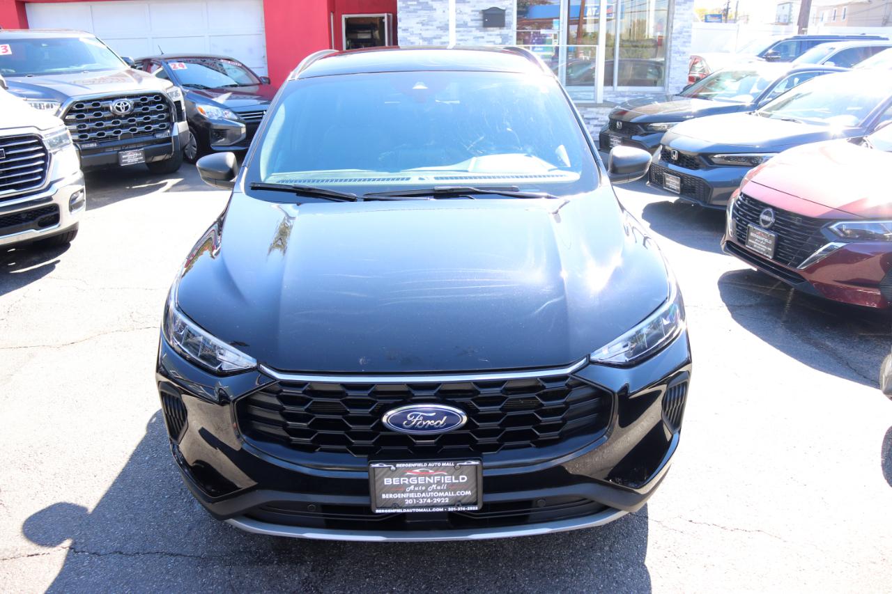 Ford Escape ST-Line FWD 2025