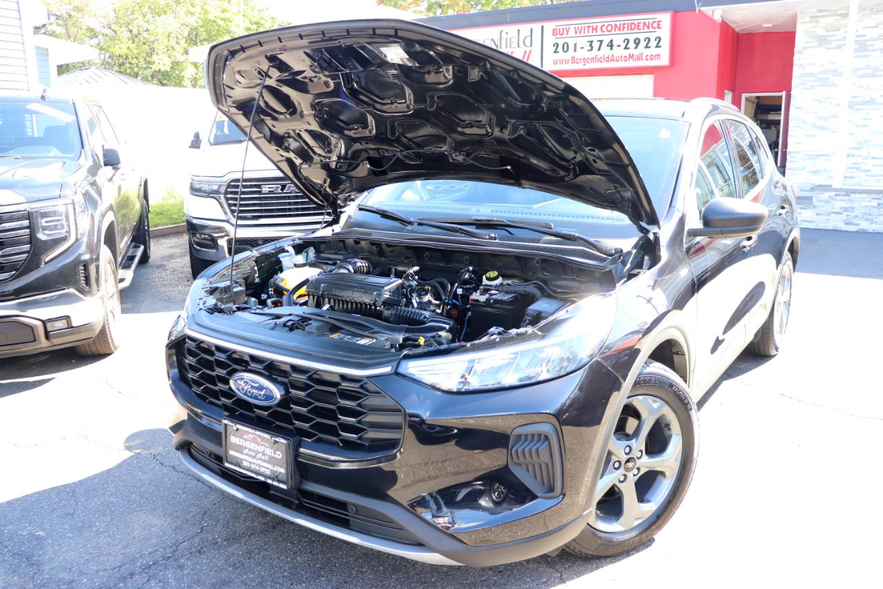 Ford Escape ST-Line FWD 2025