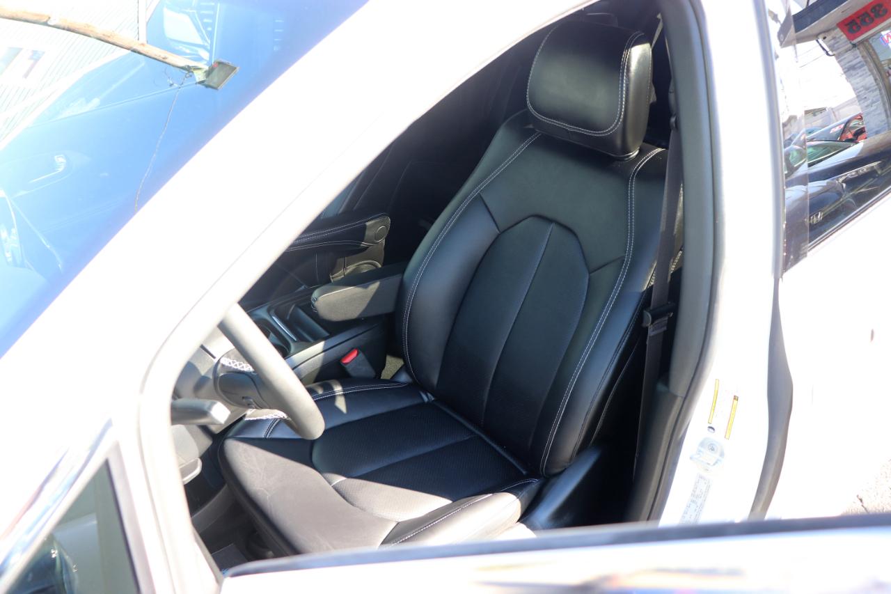 Chrysler Pacifica Select FWD 2027