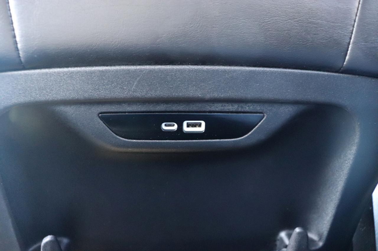 Chrysler Pacifica Select FWD 2027