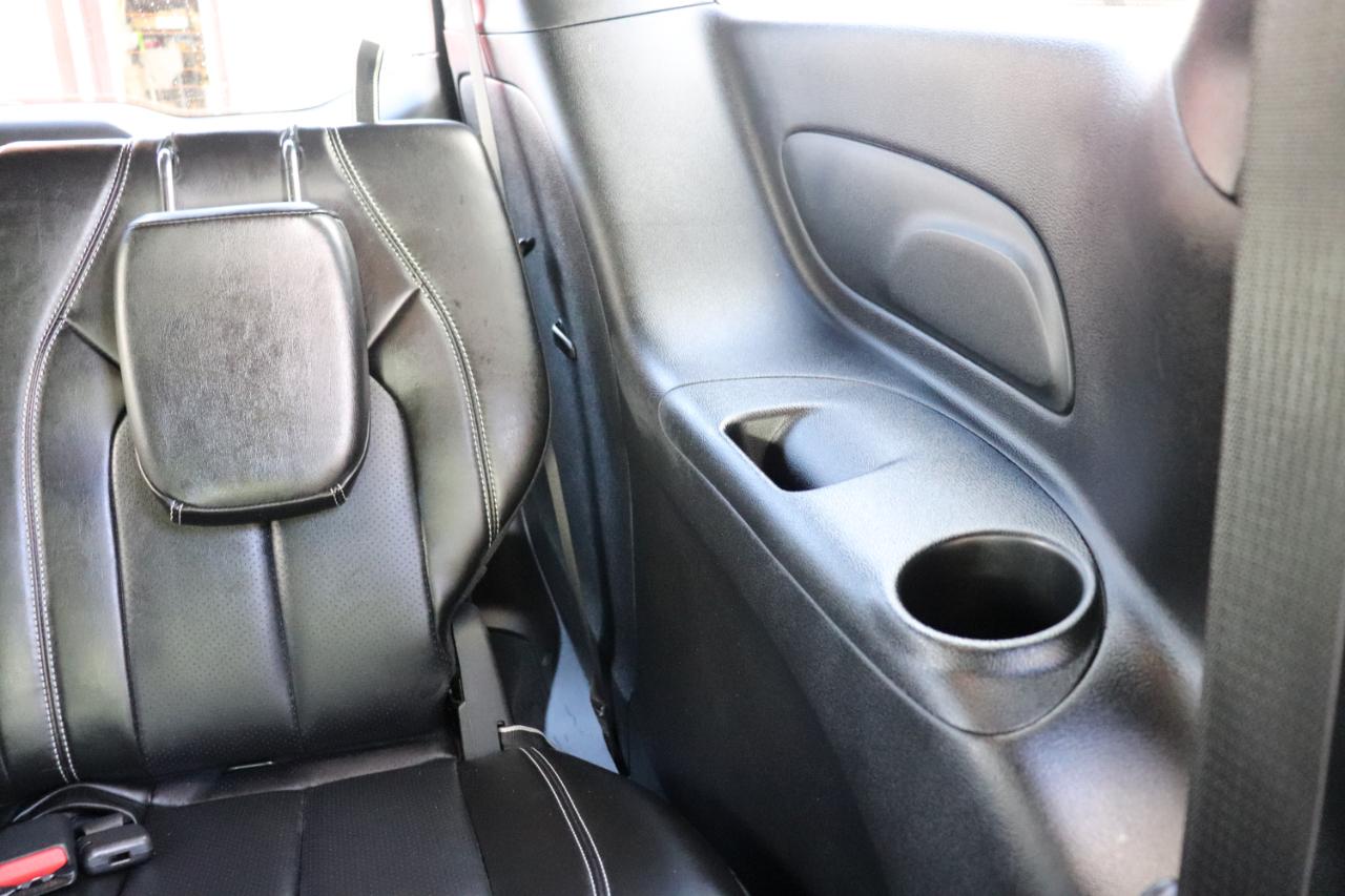 Chrysler Pacifica Select FWD 2027