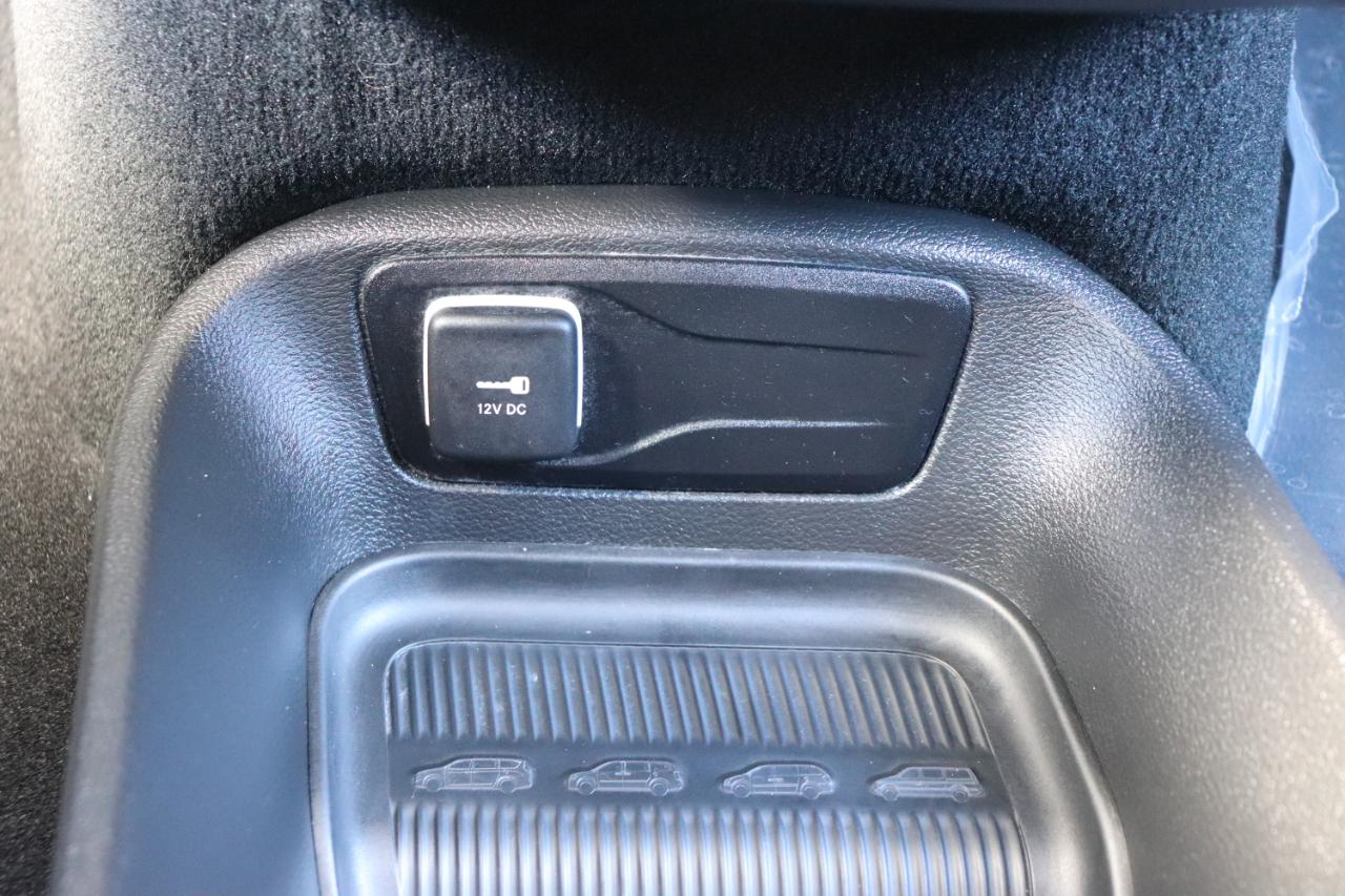 Chrysler Pacifica Select FWD 2027