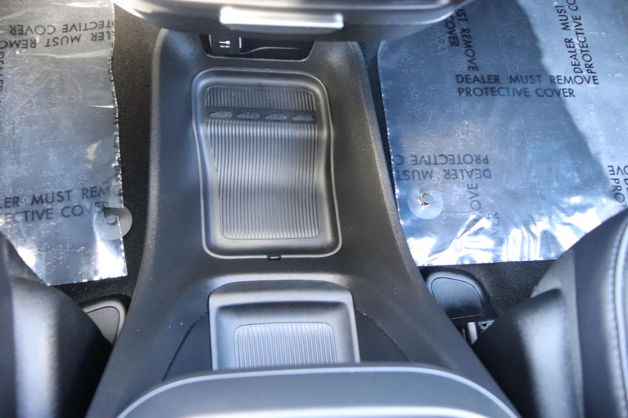Chrysler Pacifica Select FWD 2027