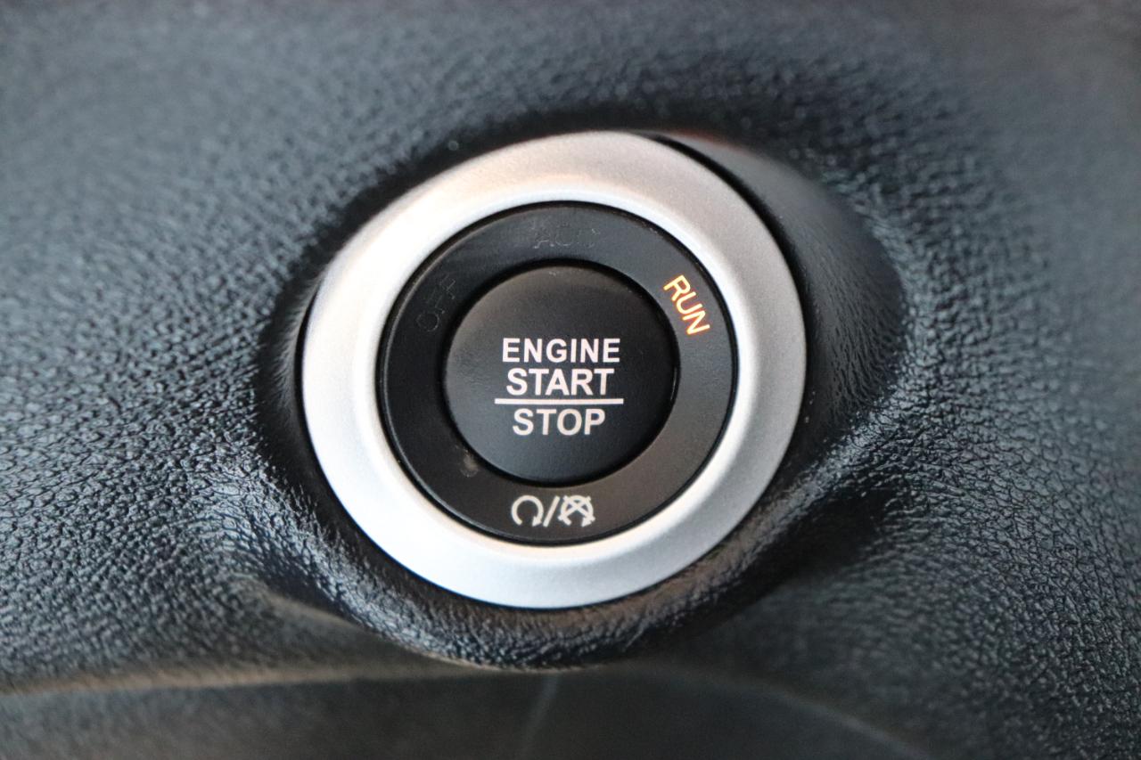 Chrysler Pacifica Select FWD 2027