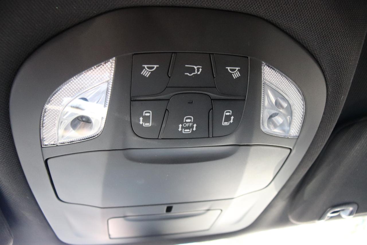 Chrysler Pacifica Select FWD 2027