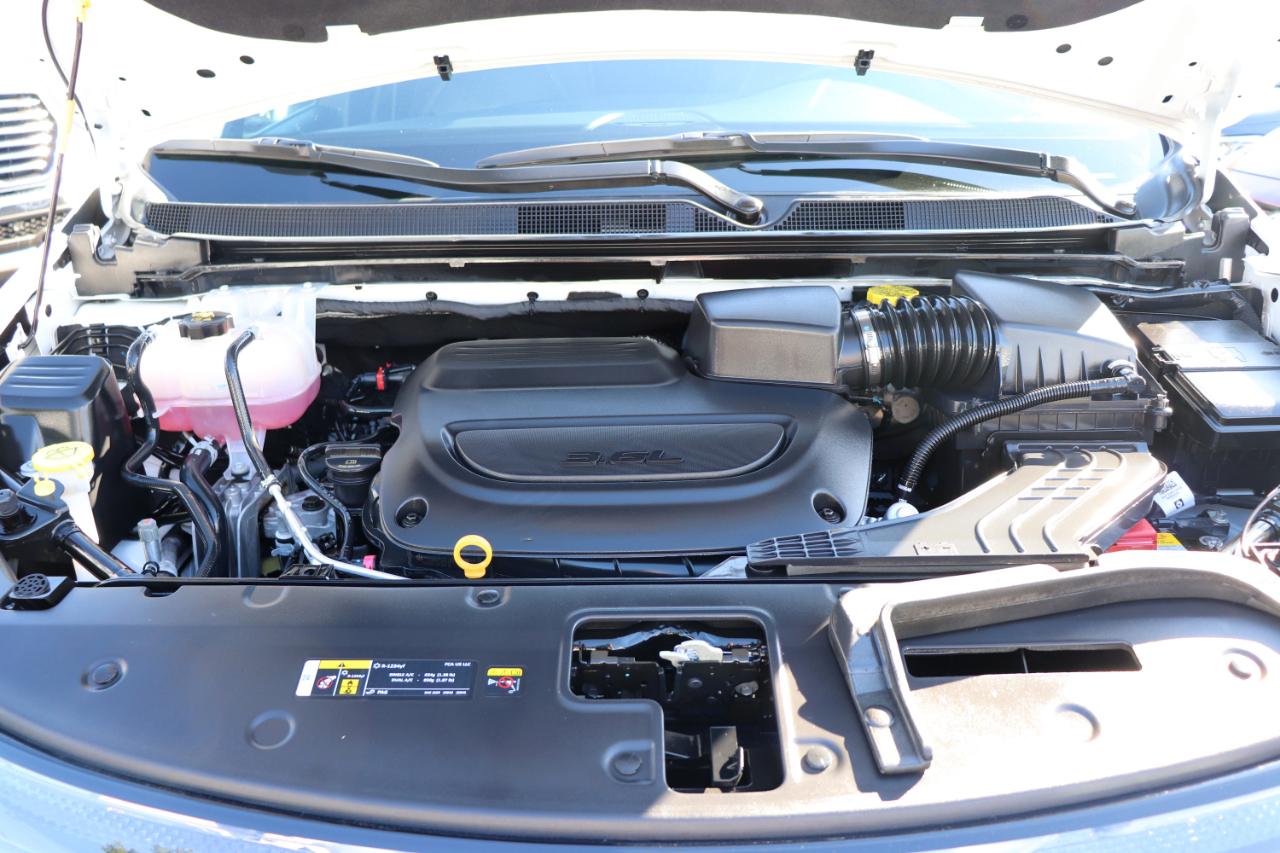 Chrysler Pacifica Select FWD 2027